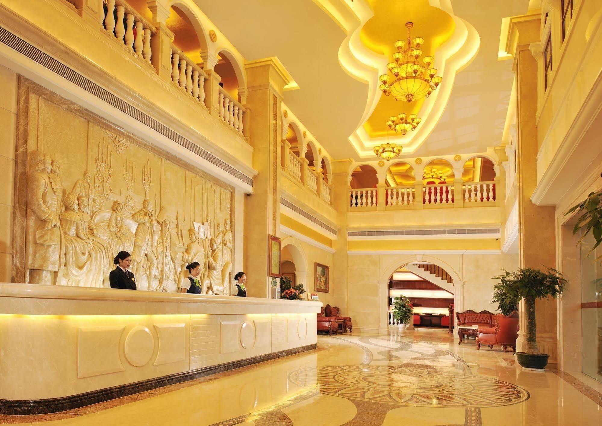 Vienna Hotel - Shenzhen Higher Education Mega Center Экстерьер фото